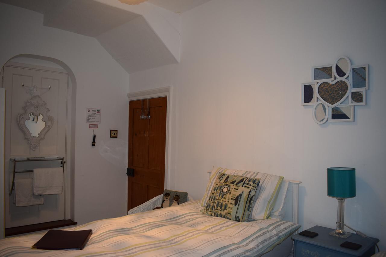 Heatherbank B&B Sandhurst  Kültér fotó
